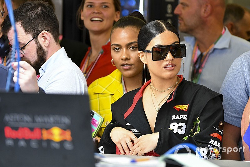 Mercedes-pole, Leclerc ragyog, Vettel újra a padlón…