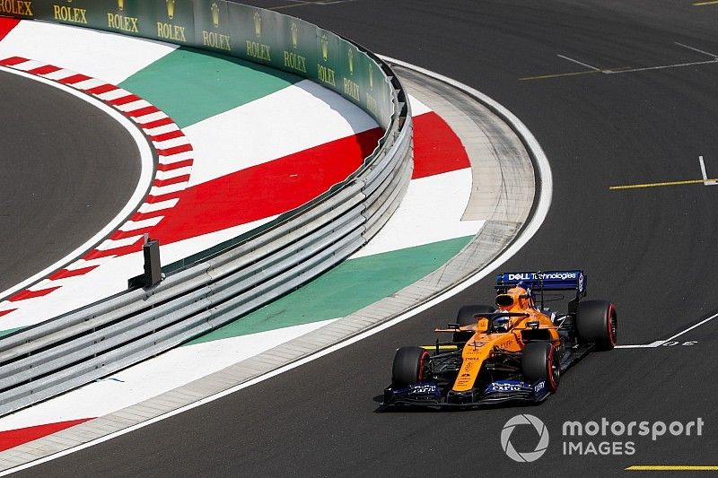 Sainz, "un poco a ciegas", pero a por una "buena" carrera