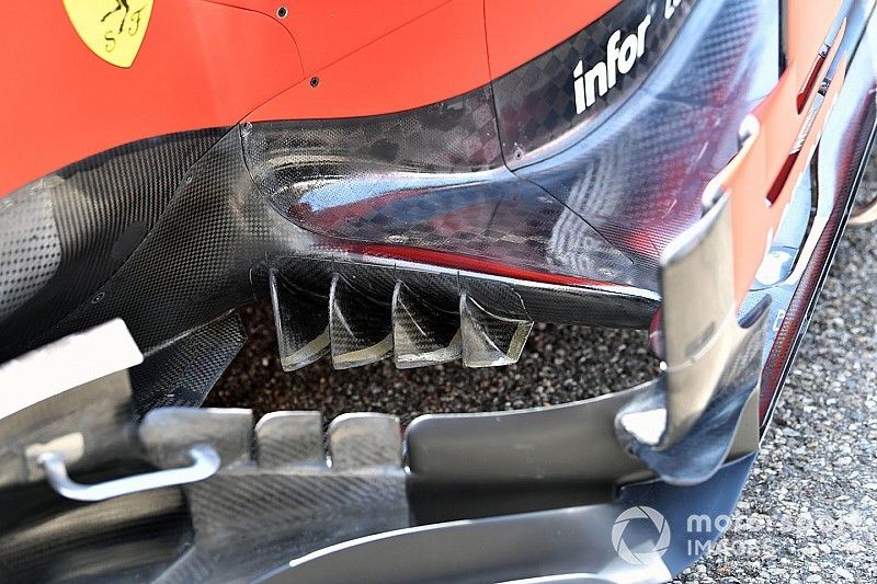 Front floor on Ferrari SF90