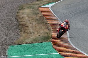Márquez sigue por delante en Alemania; Rossi y Dovizioso, a la Q1