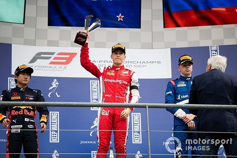 Armstrong vence en una carrera triste de la F3 en Bélgica