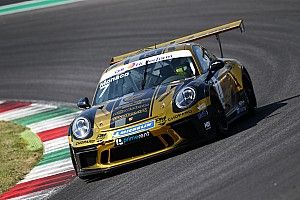 Carrera Cup Italia, AB Racing scala la top-10 al Mugello: "La miglior gara, ora Vallelunga in casa!"