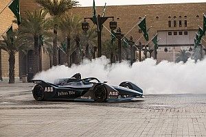 La compagnia Saudi Arabian Airlines diventa partner della Formula E