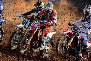 MXGP Semarang: Herlings wint eerste manche na sterke opmars