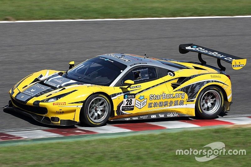Suzuka 10 Jam: Sempat tertunda, Ferrari kelas Pro-Am raih pole