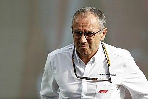 CEO da F1 defende permanência da categoria na Arábia Saudita como forma de "modernizar" o país
