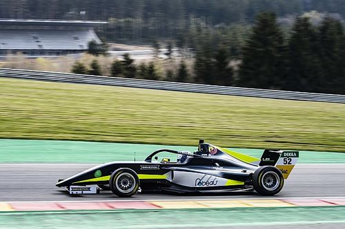 Pierwsze podium Sztuki w F4