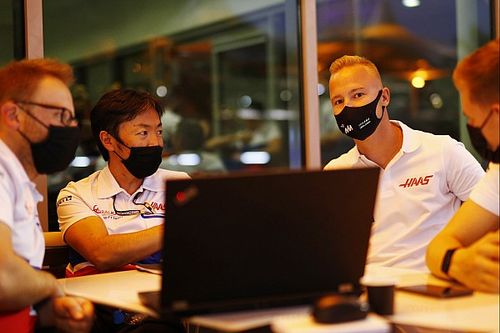 Бывший инженер Петрова рассказал о работе с Мазепиным