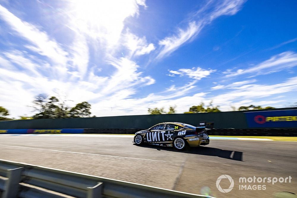 Sandown redevelopment threat growing – report