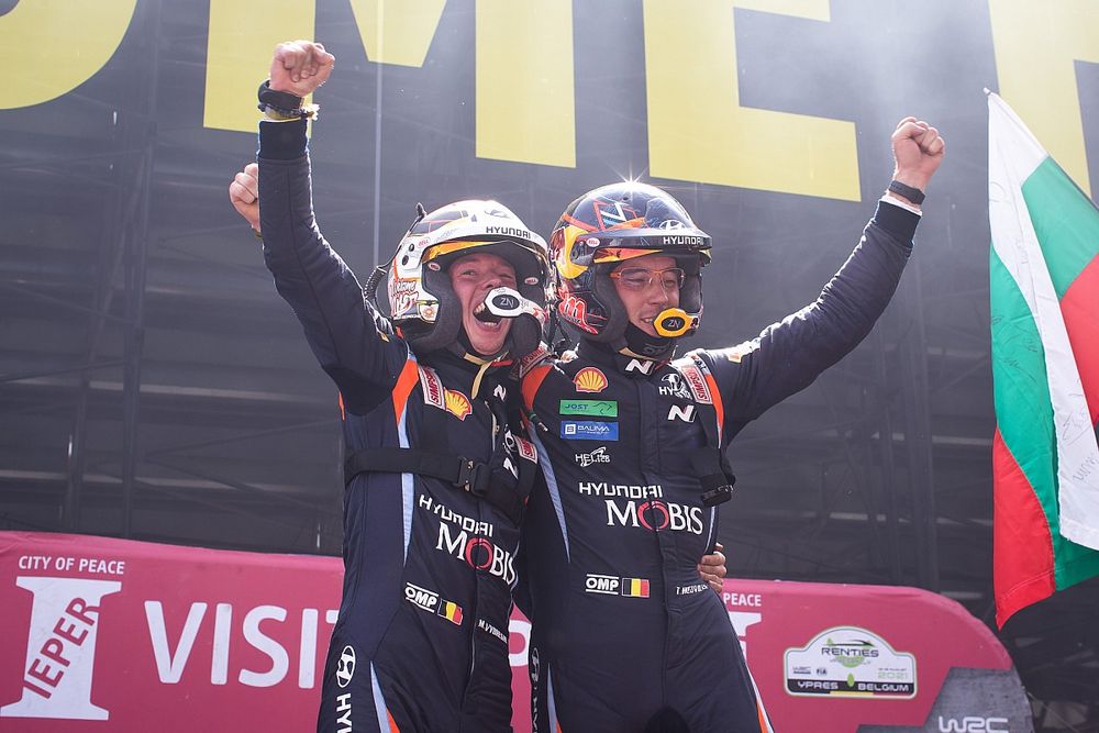 WRC, Neuville: "Ne avevo di più, ma ho solo gestito. Che vittoria"