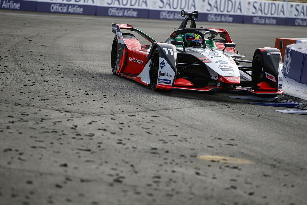 Formula E: Di Grassi győzött, de még semmi nem dőlt el az utolsó futam előtt