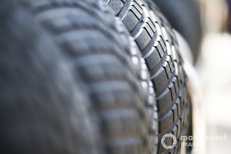 Sikeres tesztet abszolvált a Red Bull a Pirelli 2020-as abroncsaival
