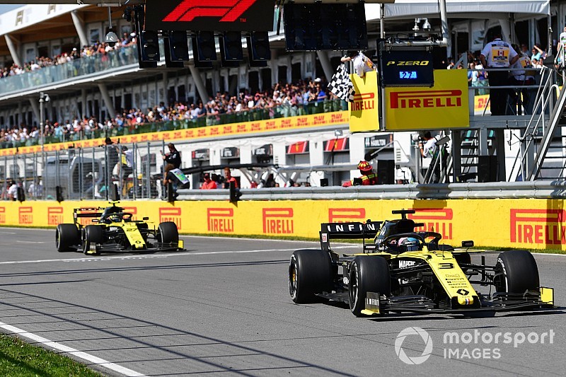 Hulkenberg, Ricciardo'nun F1'deki en iyi takım arkadaşı olduğundan emin değil