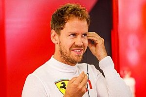 Mégis többéves szerződést kaphat Vettel?