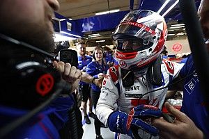 Magnussen "not even close" to dreaming of surprise first F1 pole