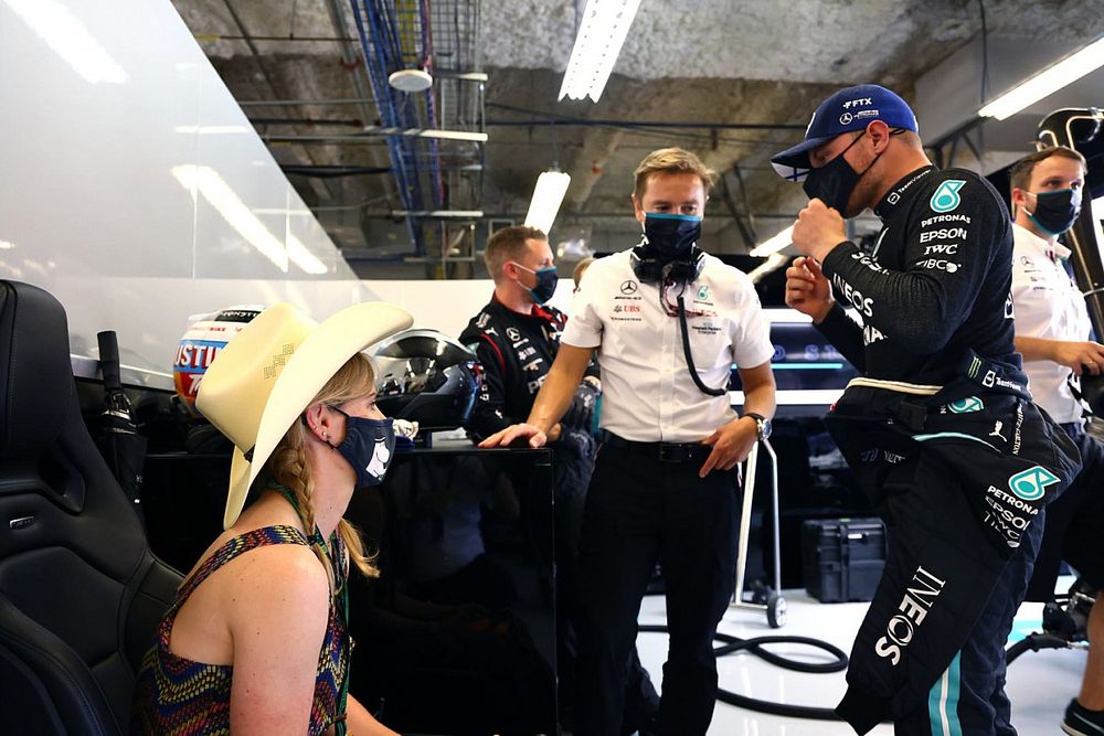 Mercedes no ha visto problemas en los motores que quedan, dice Bottas