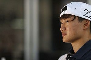 角田裕毅、初開催サウジアラビアへ「とっても速いコース……マシンに自信を持てるのが重要」