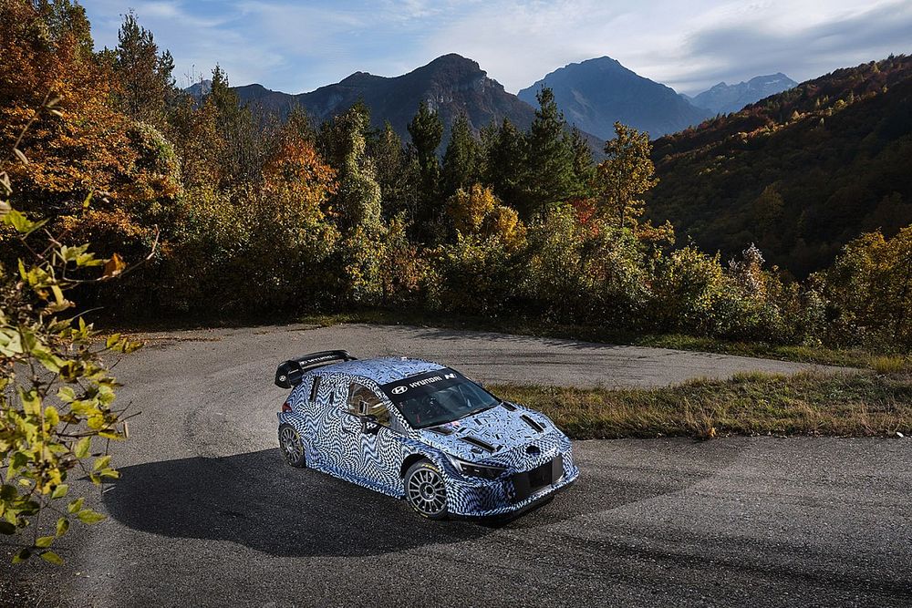 Thierry Neuville, Hyundai World Rally Team, Hyundai i20 Coupe WRC