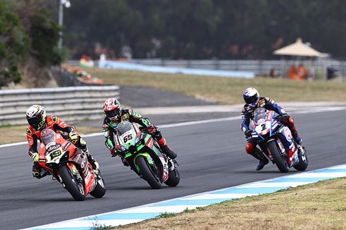 Rea y Razgatlioglu aplauden a Bautista, campeón del WSBK 2022