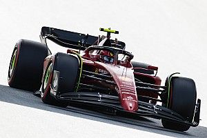 Sainz: Leclerc can cope with "snappier" Ferrari F1 car more easily