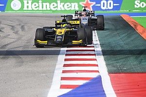 7 kör után leintették az F2 sprintfutamát, Guanyu Zhou nyerte a fél pontokat érő versenyt!