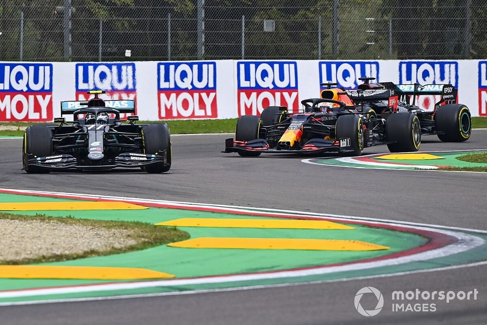 Verstappen: “Mercedes verslaan blijft ook in 2021 moeilijk”