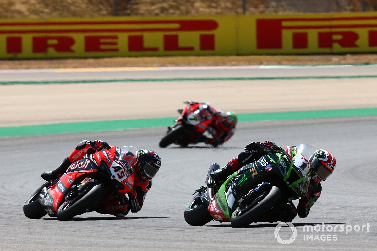 Fotogallery SBK: Rea vince e torna in testa al mondiale