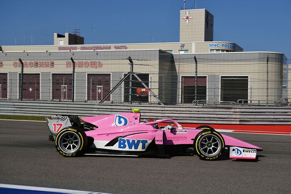 Hughes makes F2 return at Monza to replace injured Aitken