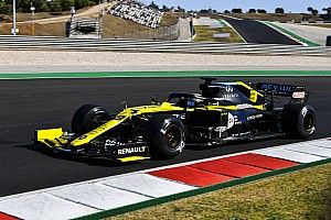 Renault given FIA warning after Ricciardo tyre blunder