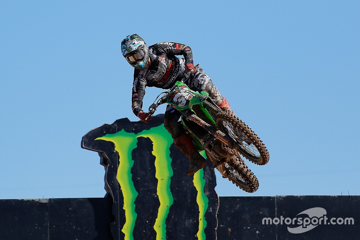 MX2 Lommel: Van de Moosdijk indrukwekkend naar eerste zege