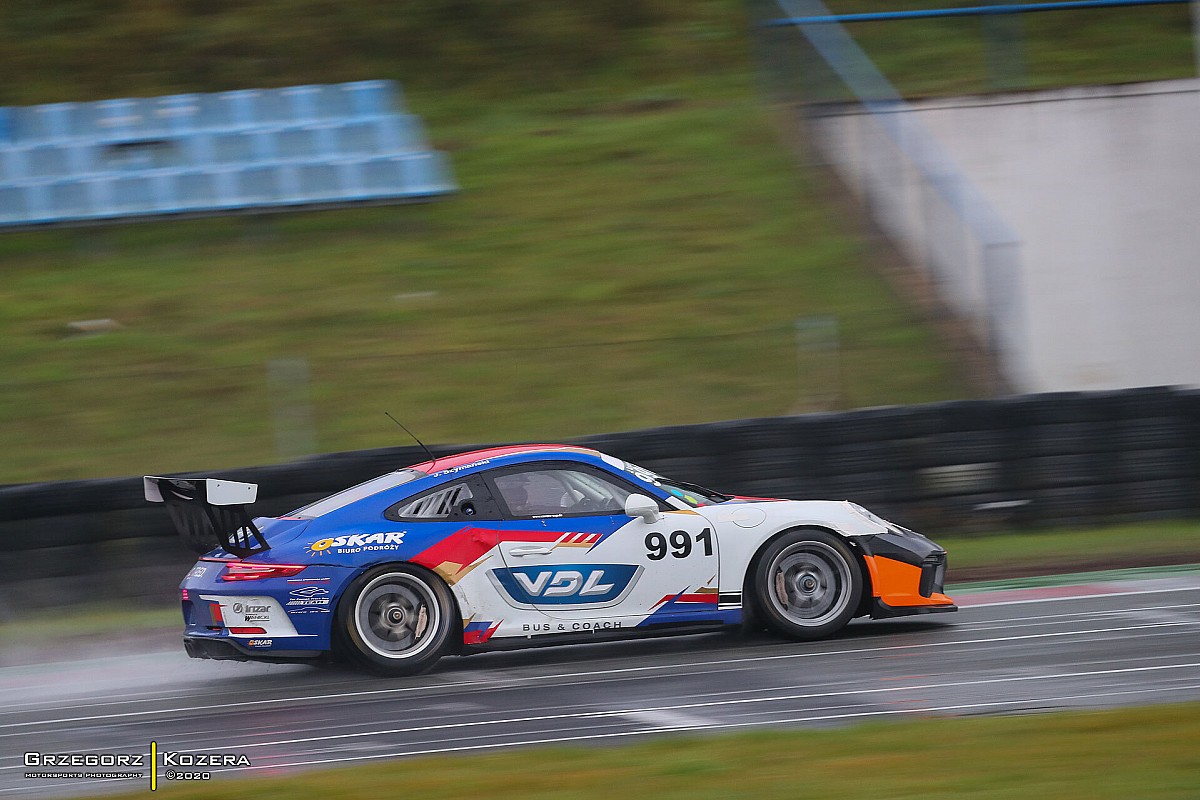 Förch Racing w Porsche Sports Cup