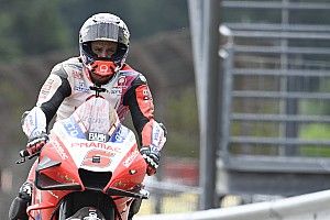 Zarco saca tajada de las banderas amarillas y se lleva la pole en Sachsenring