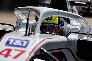 Schumacher krijgt nieuw stoeltje voor Formule 1-race Hongarije