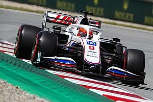Haas pilotları yeni egzoza geçti