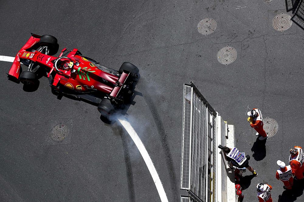 Sainz, McLaren'ın kariyerine olan etkisini övdü