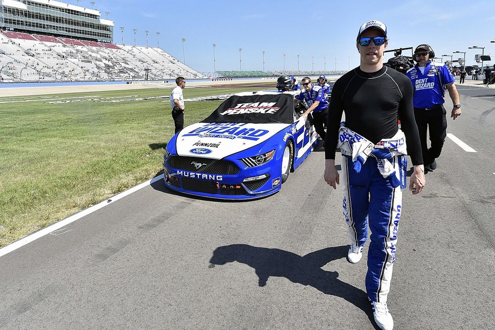 Keselowski: Penske split a “difficult decision”, news on future “soon”