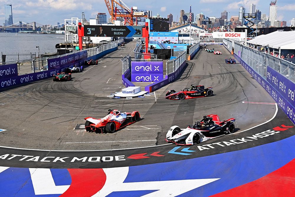 'Traffic jams' key factor in Lynn/Wehrlein New York FE clash