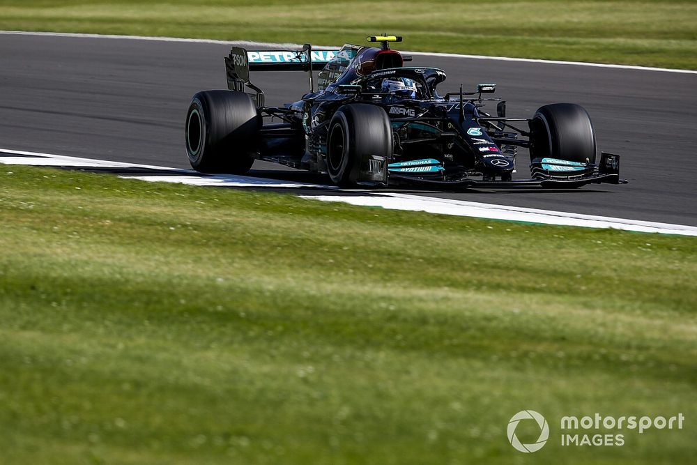 Tech: A look at Mercedes and Red Bull's F1 British GP floor designs