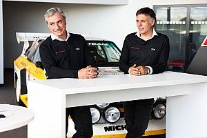 Realistis, Target Audi dan Sainz di Reli Dakar 2022