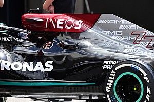 Не только Боттас: замены моторов нужны всем клиентам Mercedes