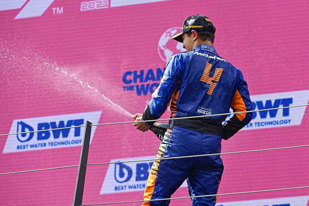 McLaren hoopt vanaf 2024 mee te kunnen strijden om de titel