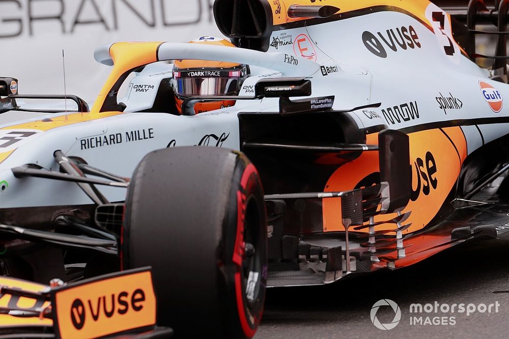 Ricciardo refuses to "believe I'm that slow" compared to F1 team-mate Norris