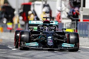 F1: Hamilton comemora 100ª pole "como se fosse a primeira"