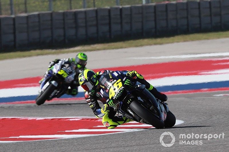 Rossi: “Le he pedido a Yamaha el deflector trasero”