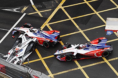 A Formula E-ben a körforgás jó, de még a káosz az úr