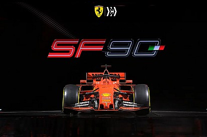 Ferrari показала машину 2019 года в обновленных цветах