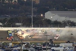 "Heartbreaking" wreck ends DiBenedetto's "amazing" Daytona 500