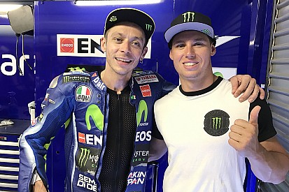 Cam Waters meets MotoGP star Rossi