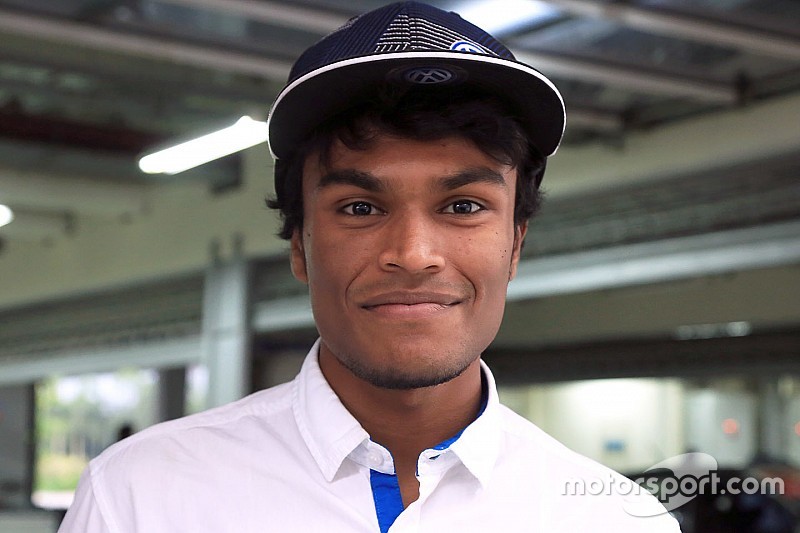 Chennai MRF F1600: Tharani fends off Reddy to win Race 1