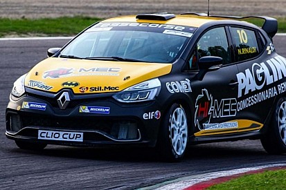 Rinaldi centra una doppia pole ad Imola davanti a Sandrucci